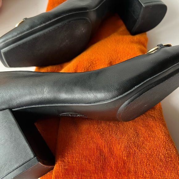 New Size 9 Anne Klein Horsebit Heel Larkin Pump Classic Leather Gold - Picture 7 of 11